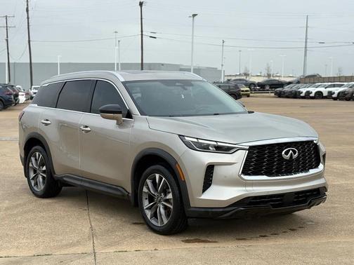 2024 INFINITI QX60 Luxe