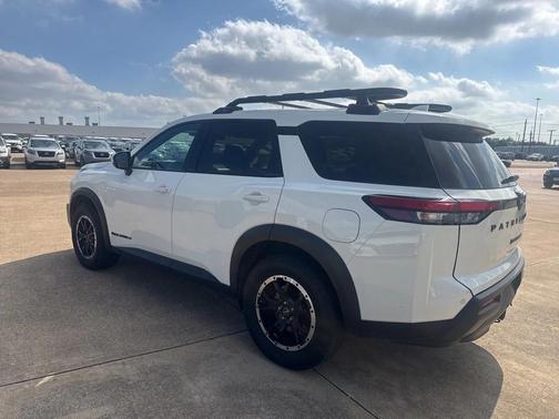 2023 Nissan Pathfinder Rock Creek 4WD
