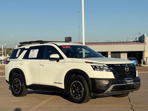 2023 Nissan Pathfinder Rock Creek 4WD