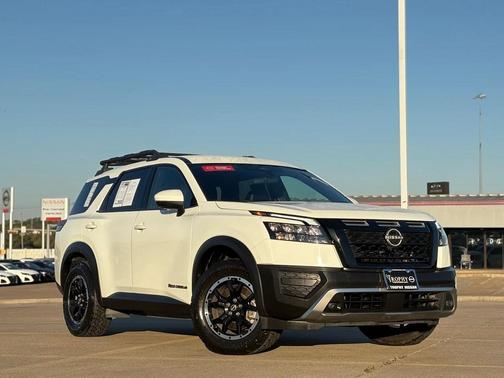 2023 Nissan Pathfinder Rock Creek 4WD