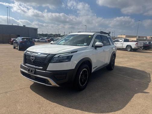 2023 Nissan Pathfinder Rock Creek 4WD