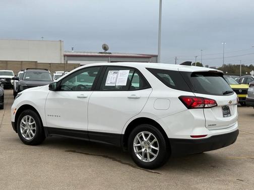 2024 Chevrolet Equinox LS