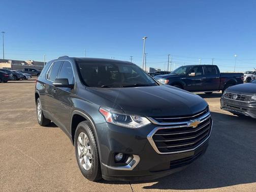 2018 Chevrolet Traverse LT Cloth