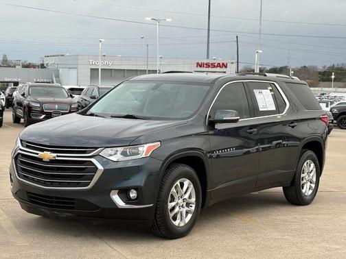 2018 Chevrolet Traverse LT Cloth