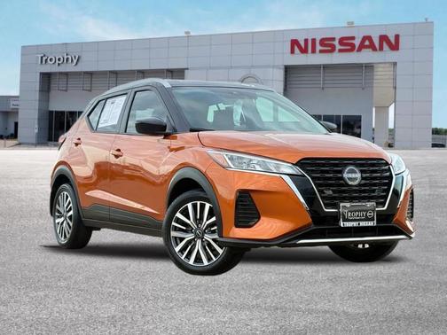 2023 Nissan Kicks SV