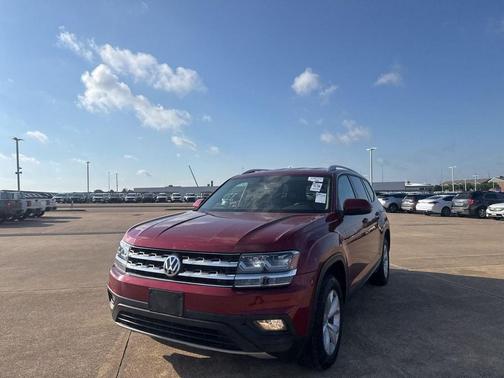 Fortana Red 2019 Volkswagen Atlas 3.6L SE
