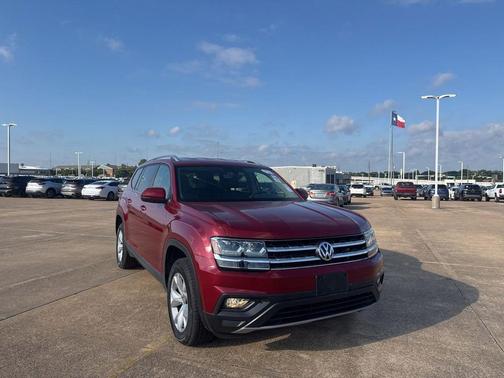 Fortana Red 2019 Volkswagen Atlas 3.6L SE
