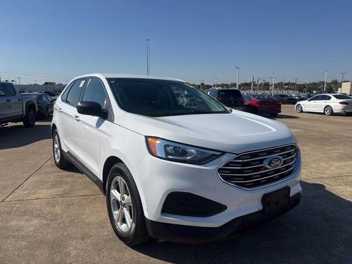 2020 Ford Edge SE