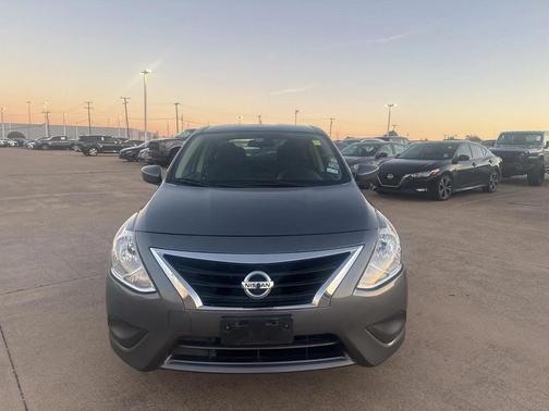 2019 Nissan Versa 1.6 SV