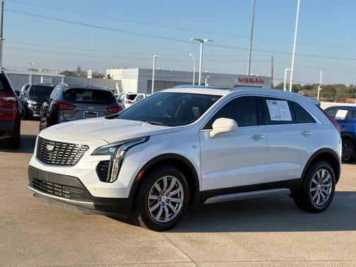 2020 Cadillac XT4 Premium Luxury