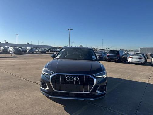 2019 Audi Q3 2.0T Premium Plus
