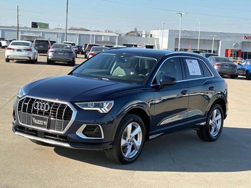 2019 Audi Q3 2.0T Premium Plus