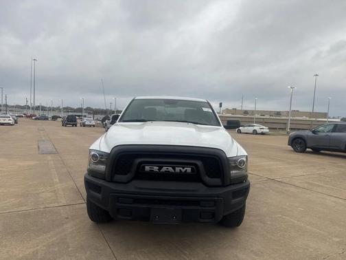 2024 RAM 1500 Classic Warlock Crew Cab 4x2 5'7' Box