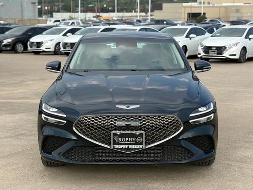 2023 Genesis G70 2.0T RWD