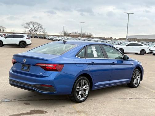 2024 Volkswagen Jetta 1.5T SE