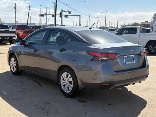 2025 Nissan Versa 1.6 S