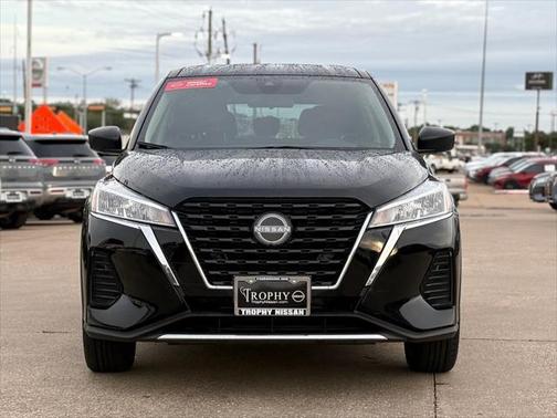 2023 Nissan Kicks S