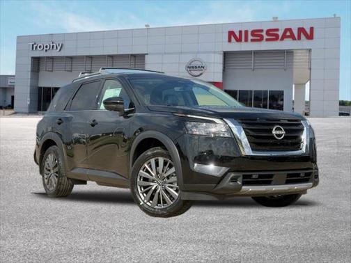 2025 Nissan Pathfinder SL FWD