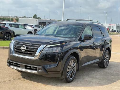 2025 Nissan Pathfinder SL FWD