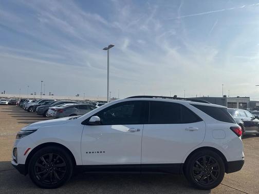 2022 Chevrolet Equinox FWD RS