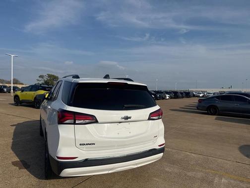 2022 Chevrolet Equinox FWD RS