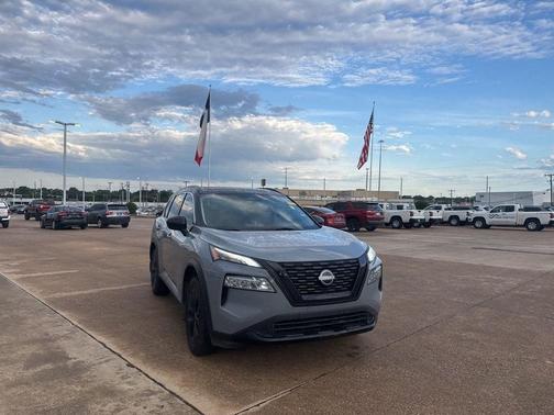 Glacier White 2023 Nissan Rogue S