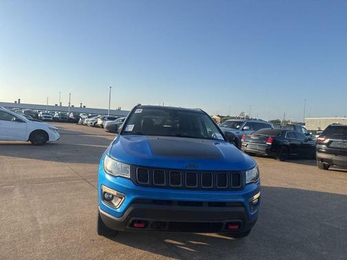 Laser Blue Pearlcoat 2021 Jeep Compass Trailhawk