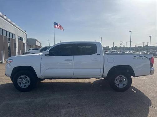 2020 Toyota Tacoma SR5