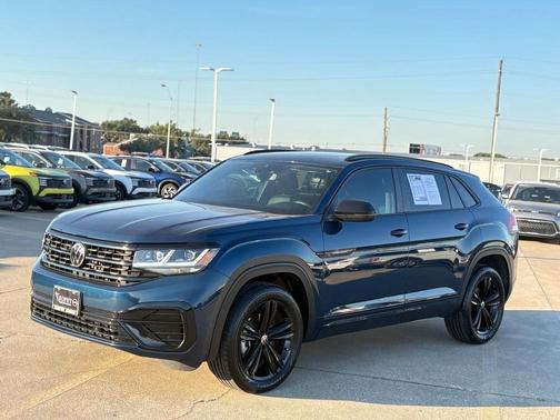 2023 Volkswagen Atlas Cross Sport 2.0T SEL