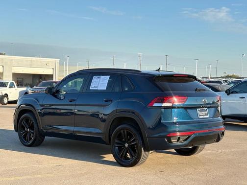 2023 Volkswagen Atlas Cross Sport 2.0T SEL