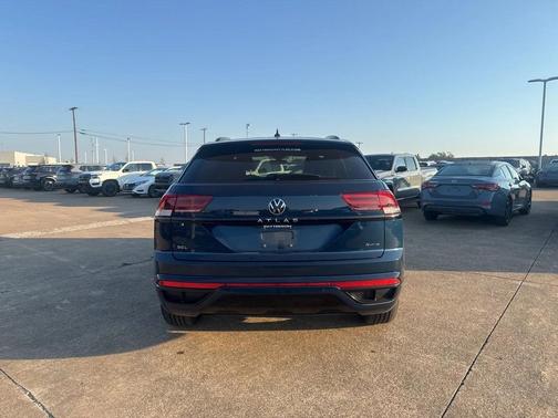 2023 Volkswagen Atlas Cross Sport 2.0T SEL