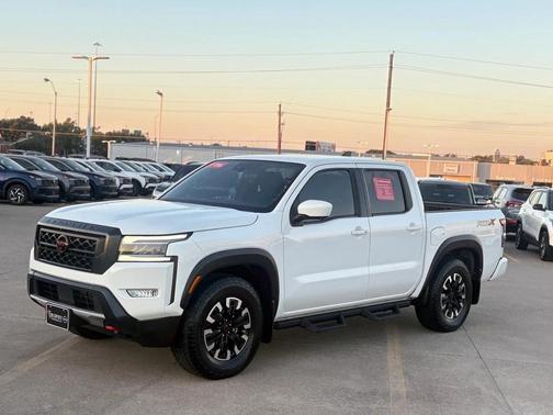 2023 Nissan Frontier PRO-X
