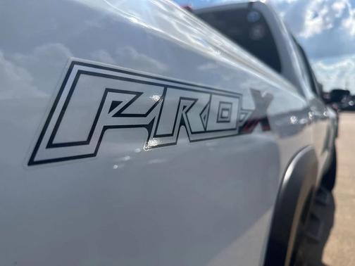 2023 Nissan Frontier PRO-X