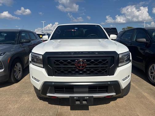 2023 Nissan Frontier PRO-X