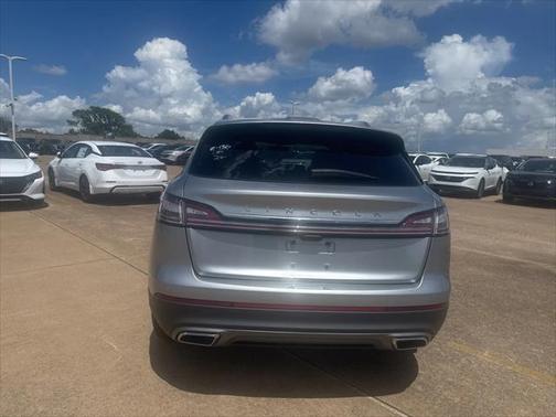 2021 Lincoln Nautilus Standard