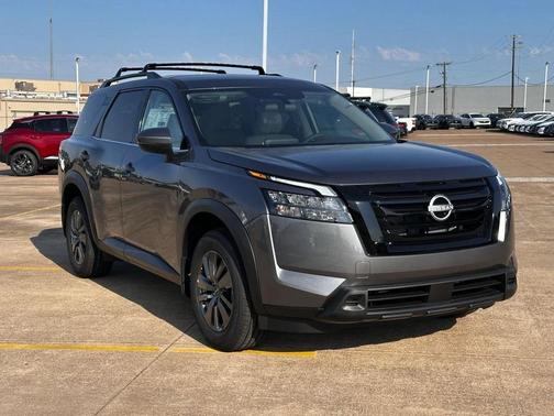 2025 Nissan Pathfinder SV FWD