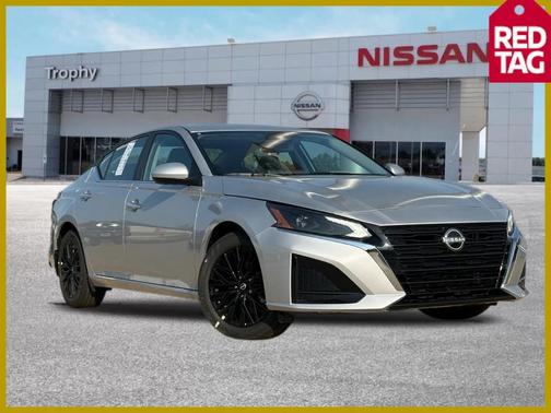 2025 Nissan Altima SV FWD