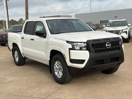 2025 Nissan Frontier S