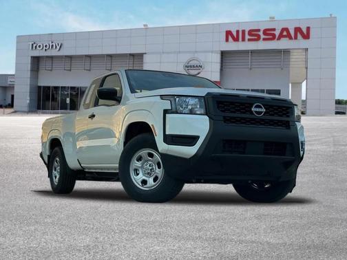 2025 Nissan Frontier S