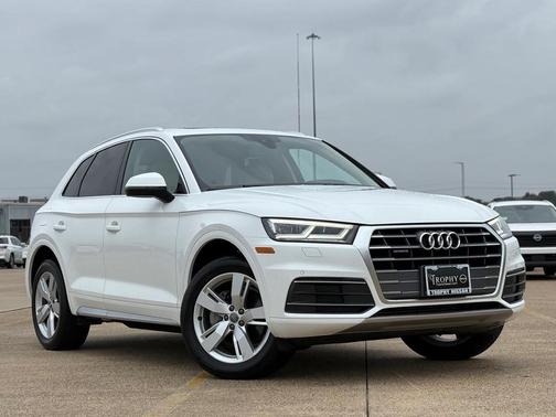2018 Audi Q5 2.0T Tech Premium