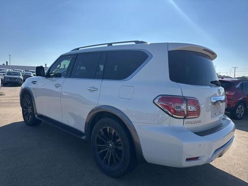 2017 Nissan Armada Platinum