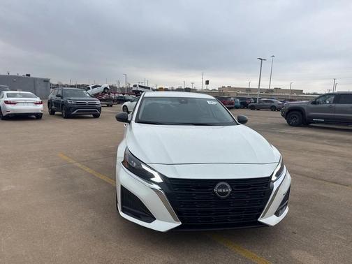 2024 Nissan Altima S FWD