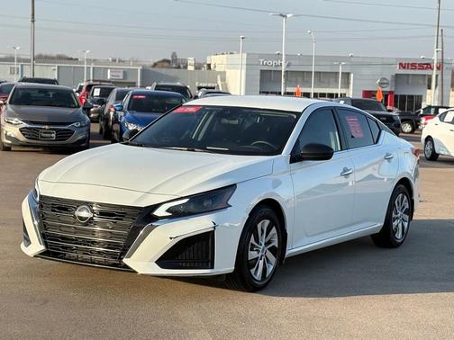 2024 Nissan Altima S FWD