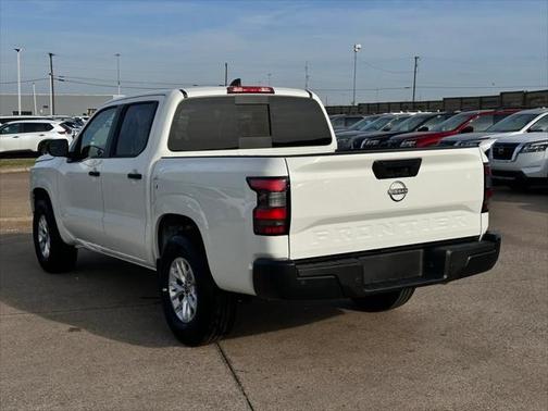 2025 Nissan Frontier S