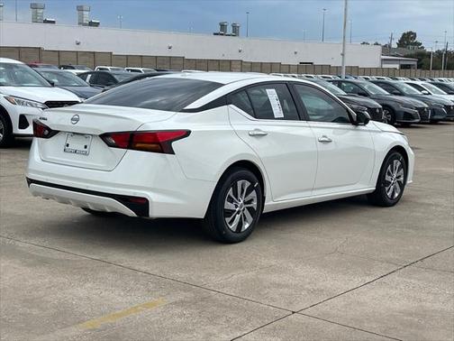 2025 Nissan Altima S FWD