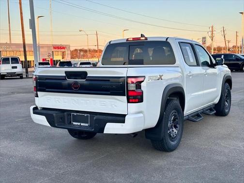 2025 Nissan Frontier PRO-X