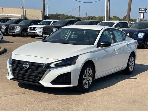 2025 Nissan Altima S FWD