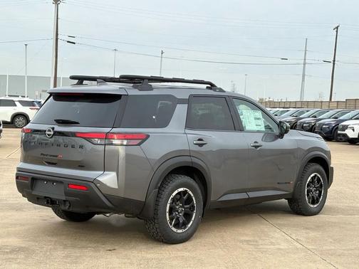 2025 Nissan Pathfinder Rock Creek 4WD