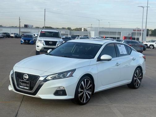 2021 Nissan Altima Platinum Intelligent AWD