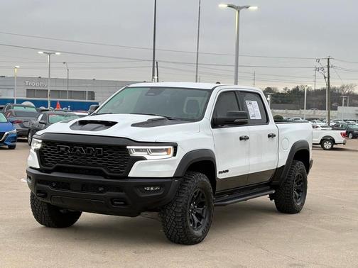 2025 RAM 1500 RHO Crew Cab 4x4 5'7' Box